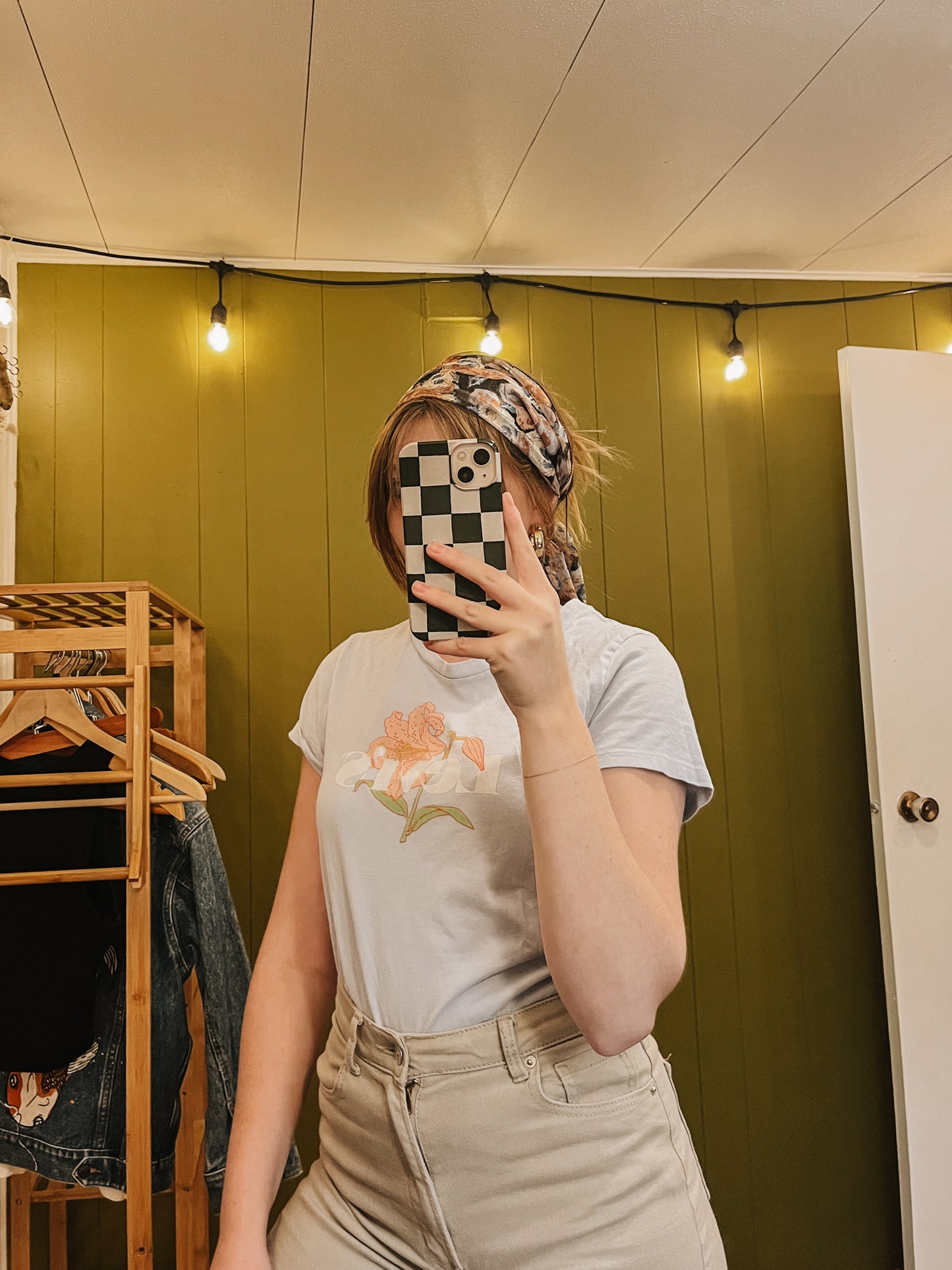 Levi’s Flower Tee