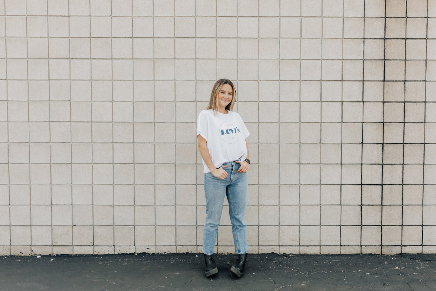 Levis Tee
