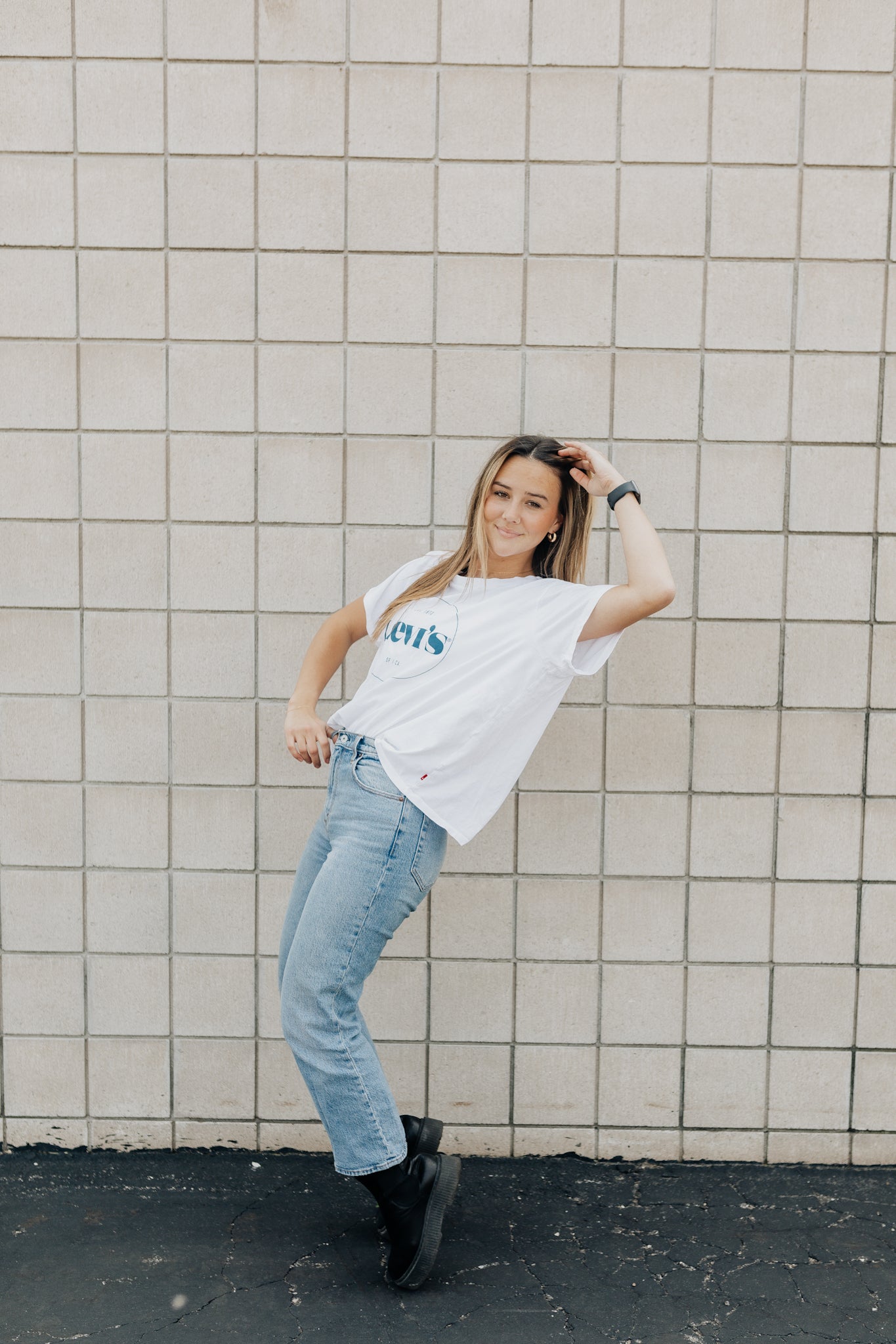 Levis Tee