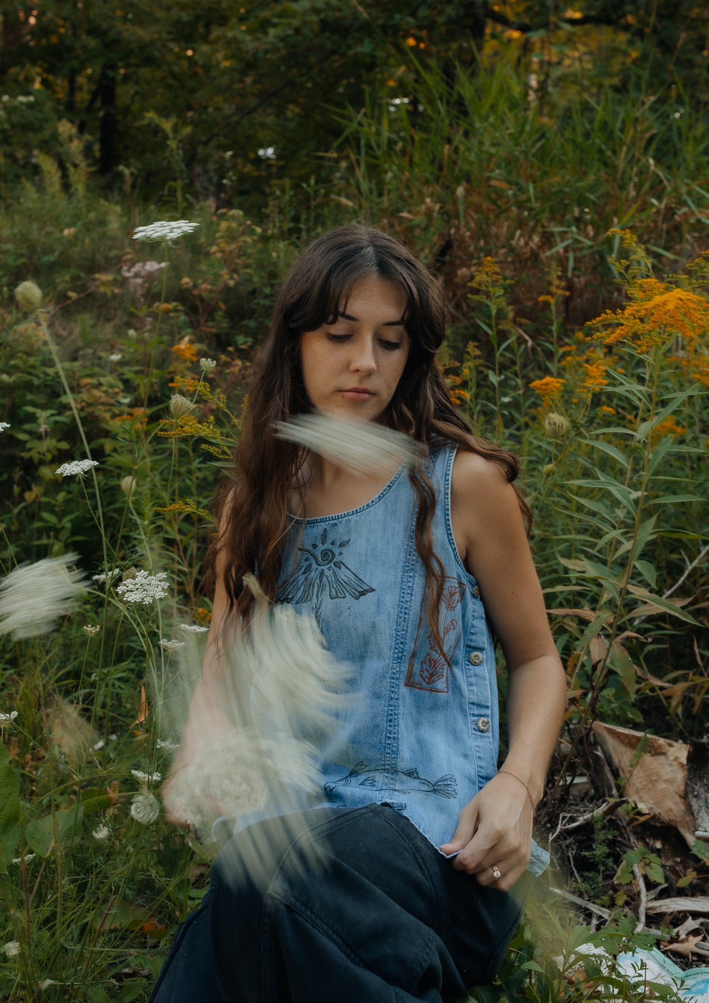 Denim tank - Earth in Outlines