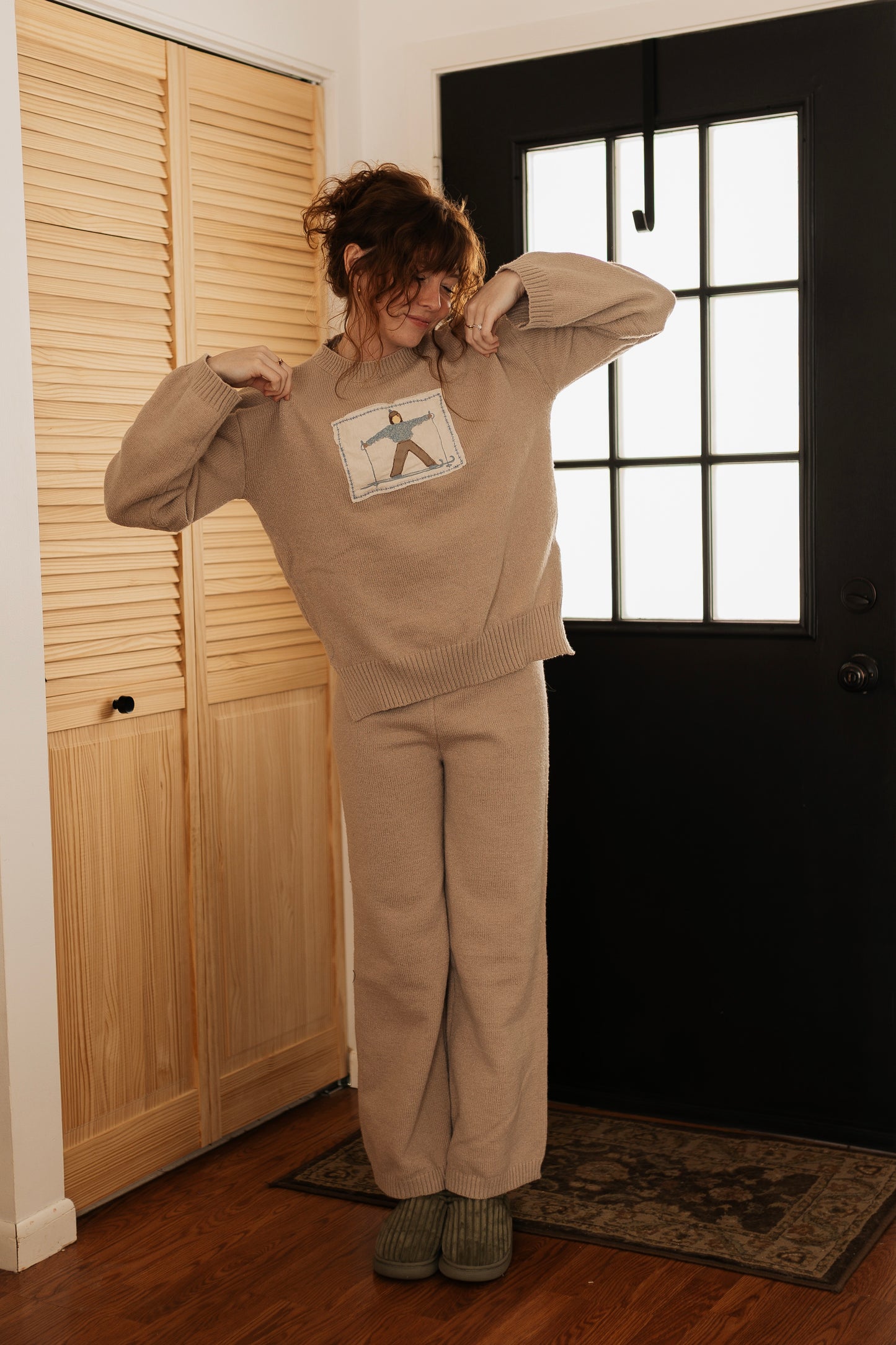 Ski girl lounge set