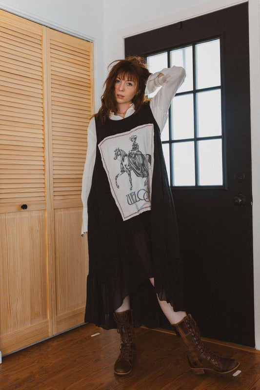 Cowgirl linen black dress