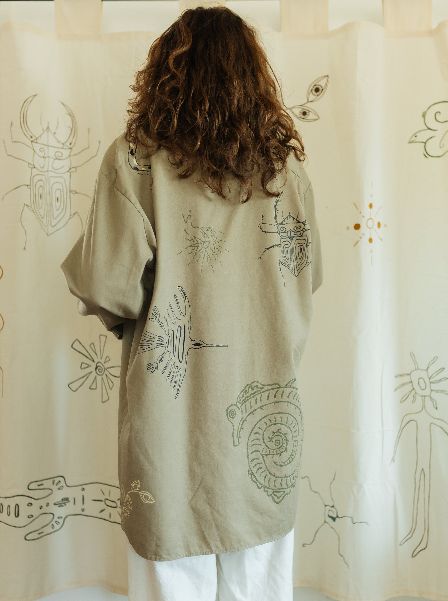 Dickies Button up - Earth in Outlines