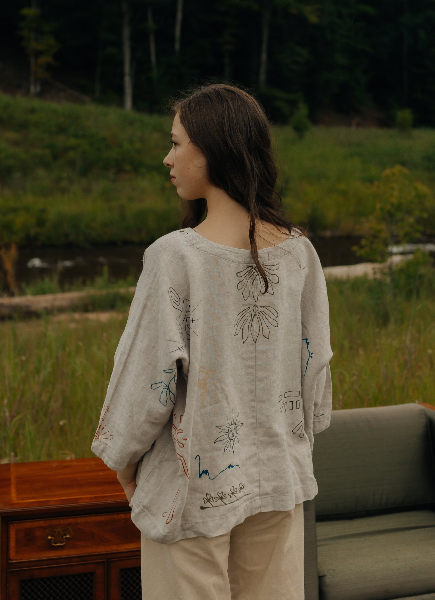 Linen boxy top - Earth in Outlines