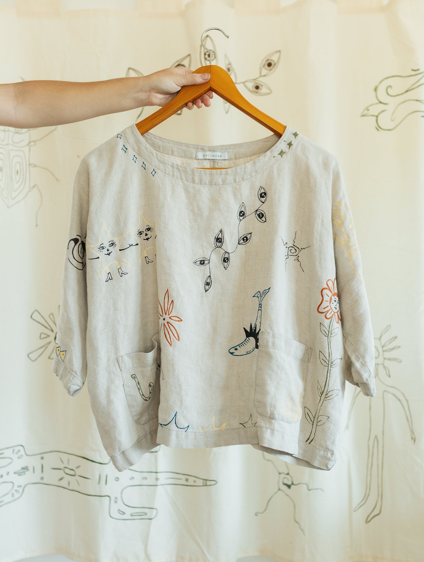 Linen boxy top - Earth in Outlines