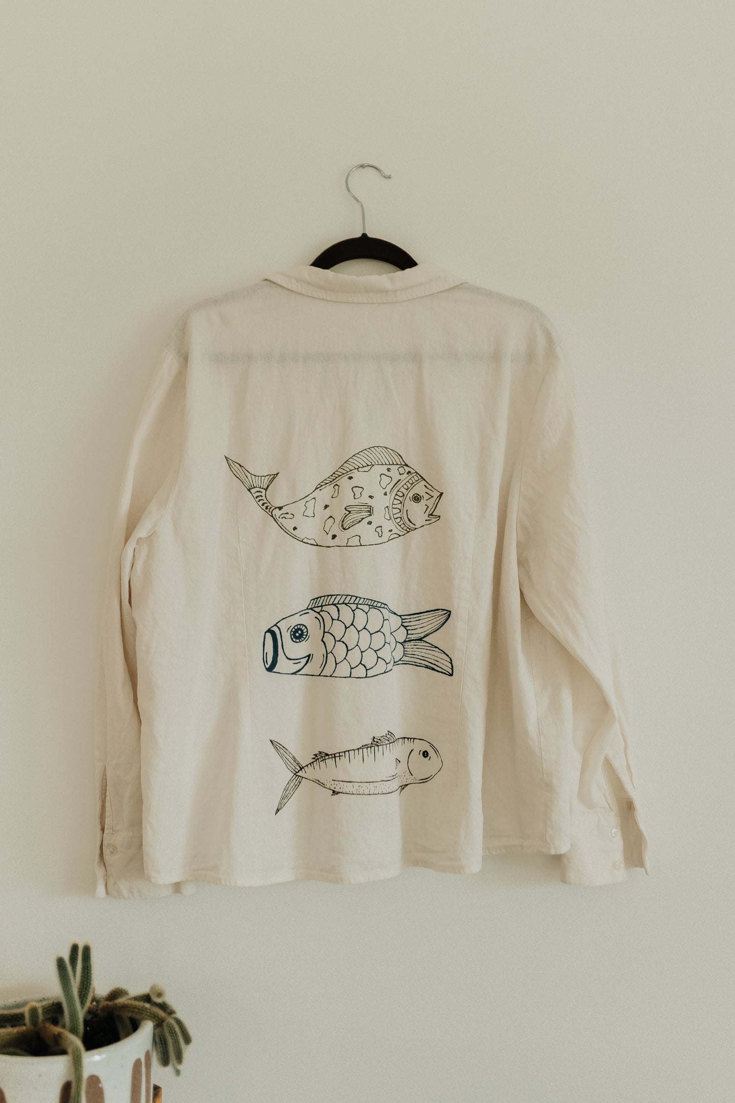 3 Fish Button up