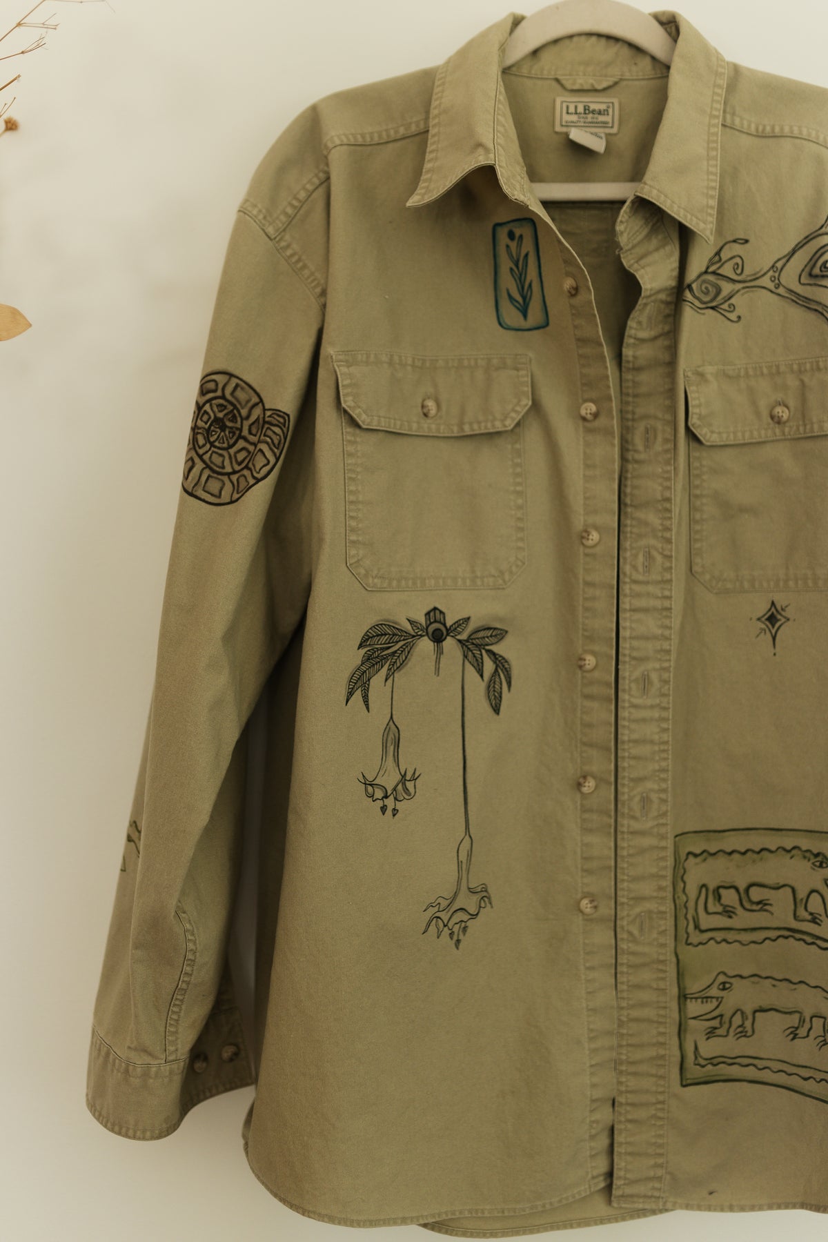 LL Bean Button up - Earth in Outlines