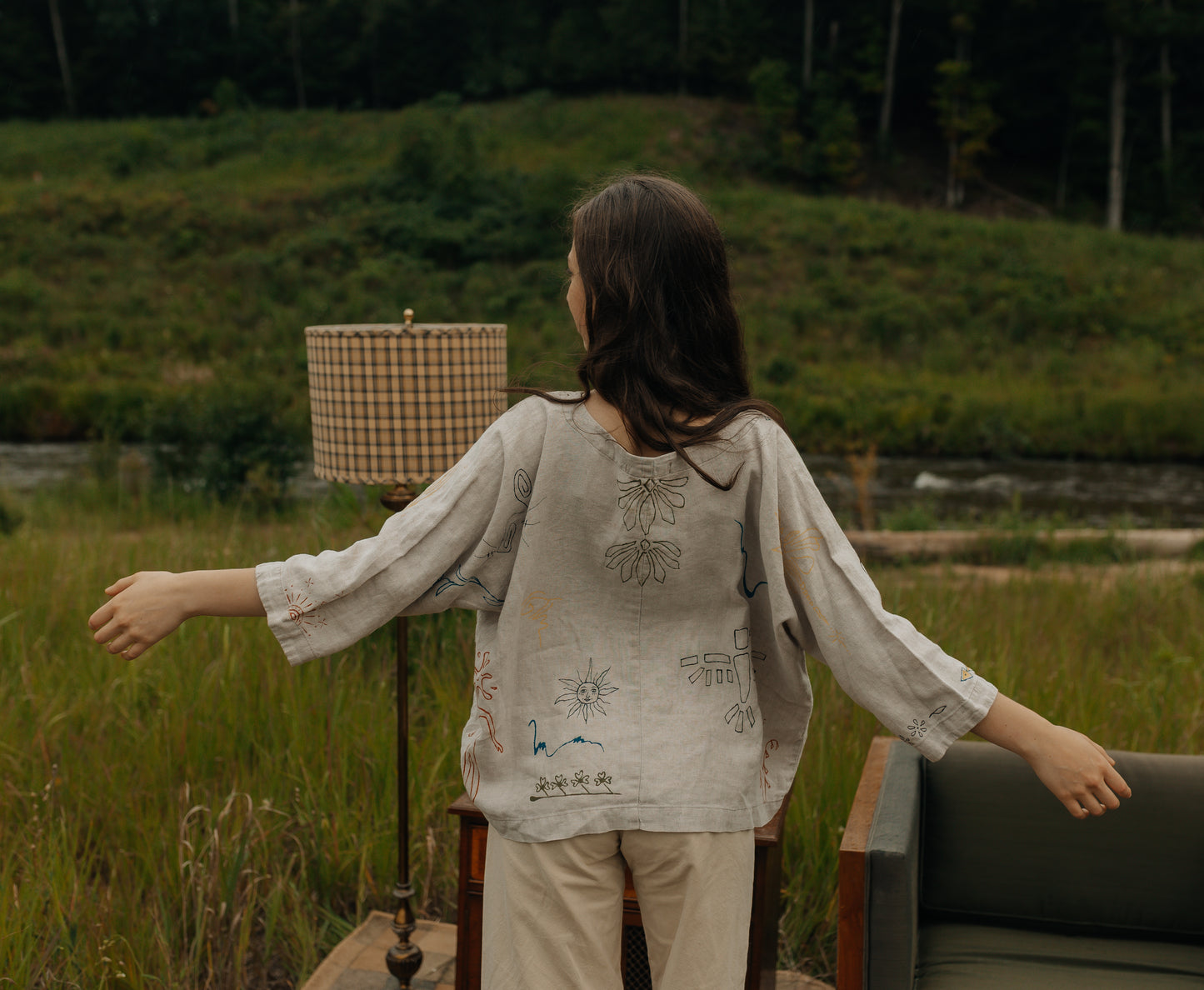 Linen boxy top - Earth in Outlines