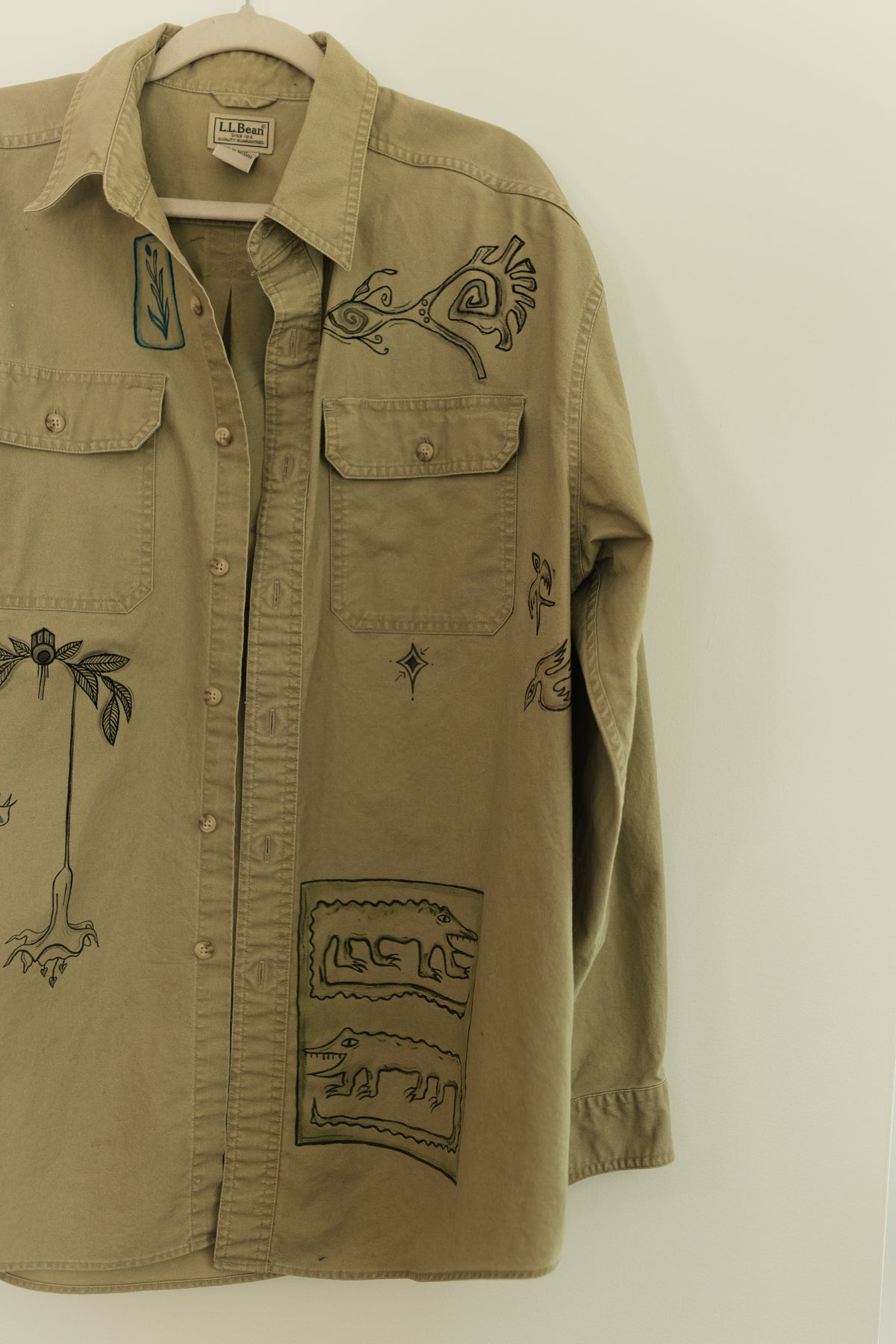 LL Bean Button up - Earth in Outlines