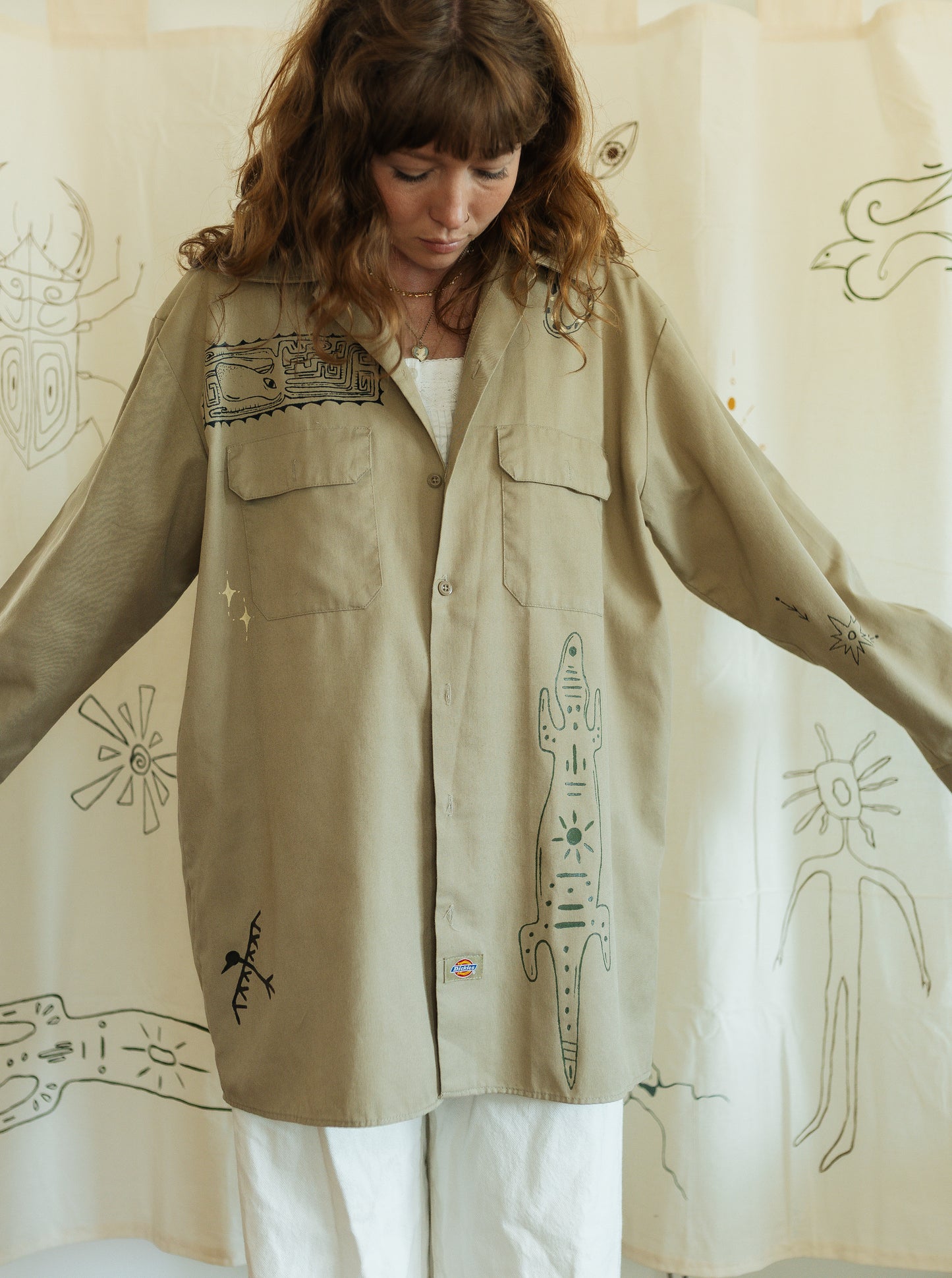 Dickies Button up - Earth in Outlines