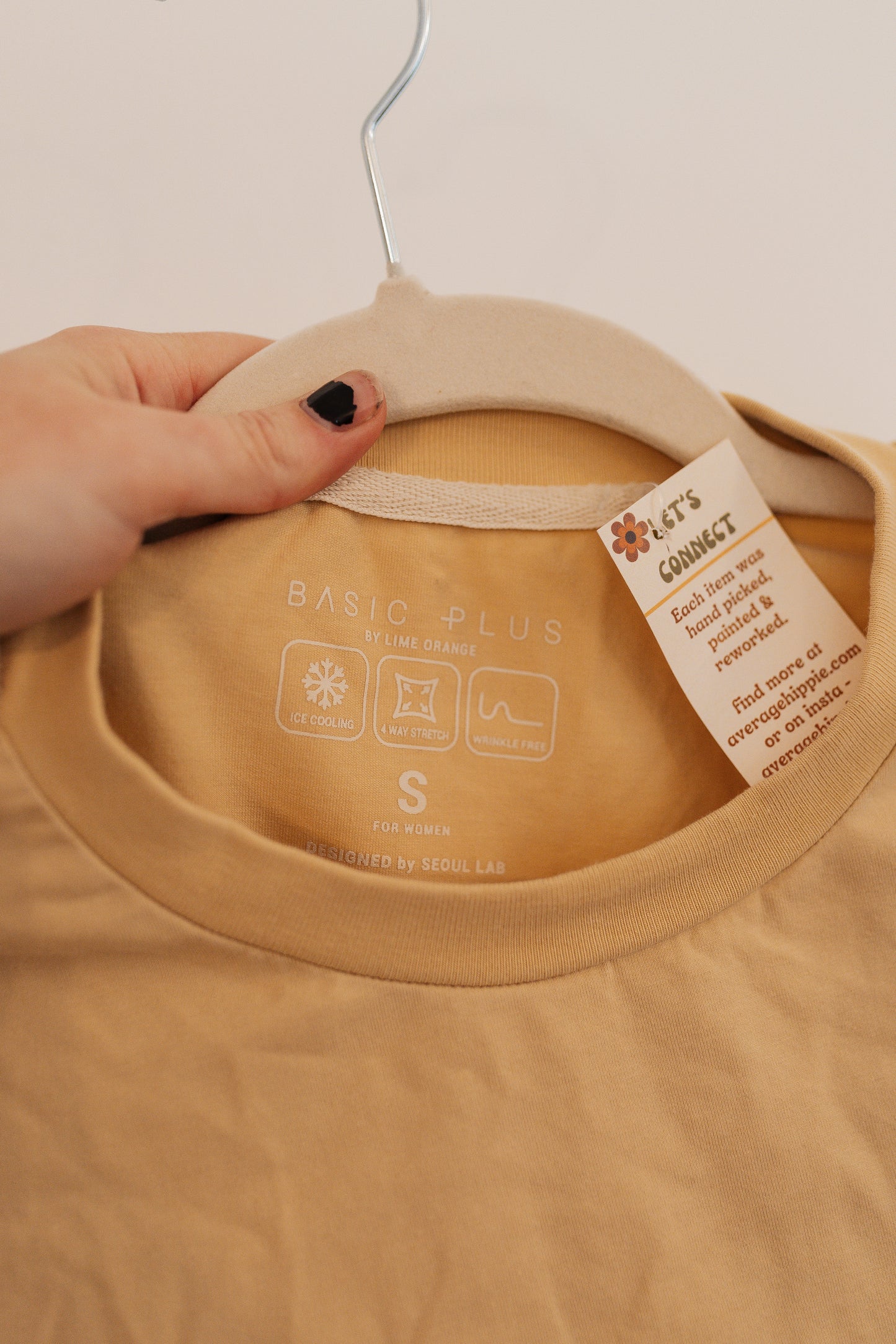 Sitting Tiger T-shirt